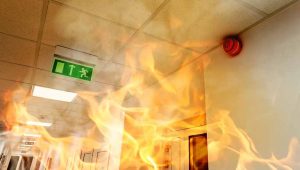 Aprenda como prevenir um incêndio em sua empresa